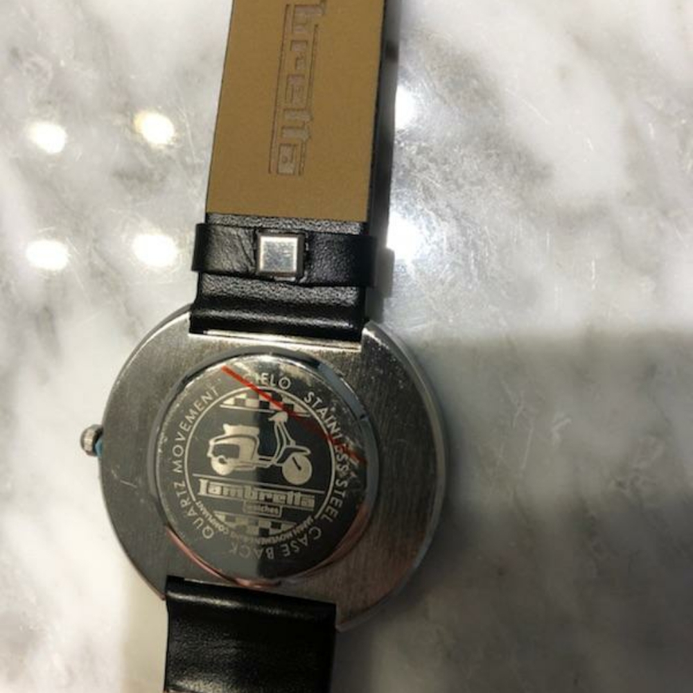 Watch - Picture 3 of 6